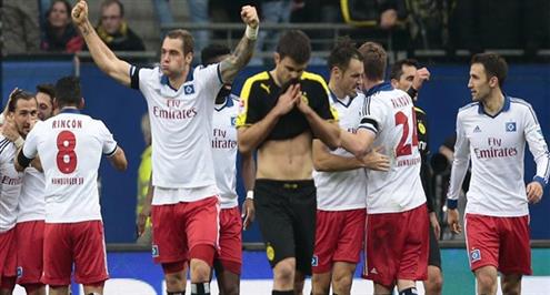 قذيفة تاريخية تزين ثلاثية هامبورج "المتواضع" في دورتموند 